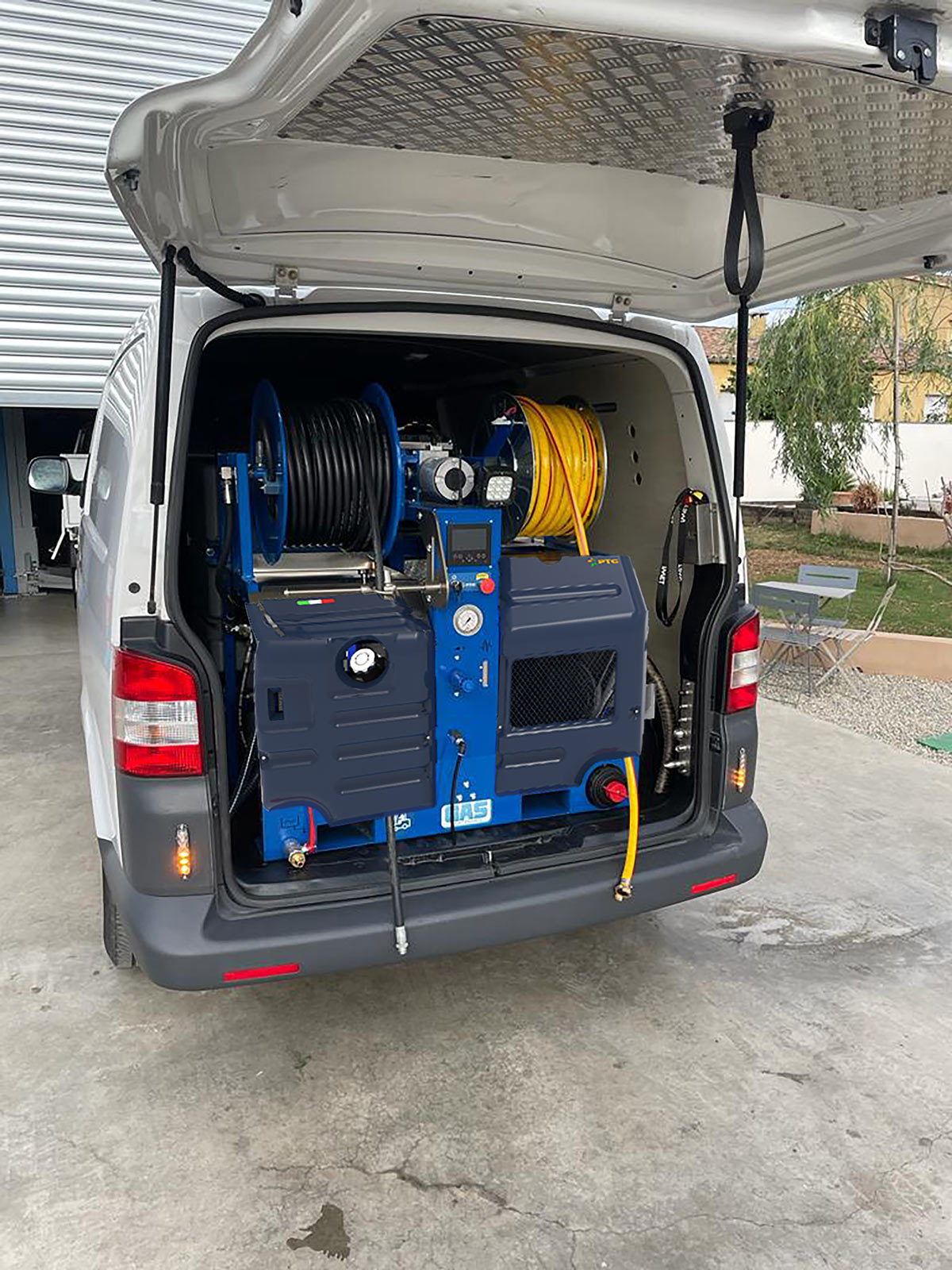 Suministros Pantera Equipo limpieza y desatascos en bancada PTC2000